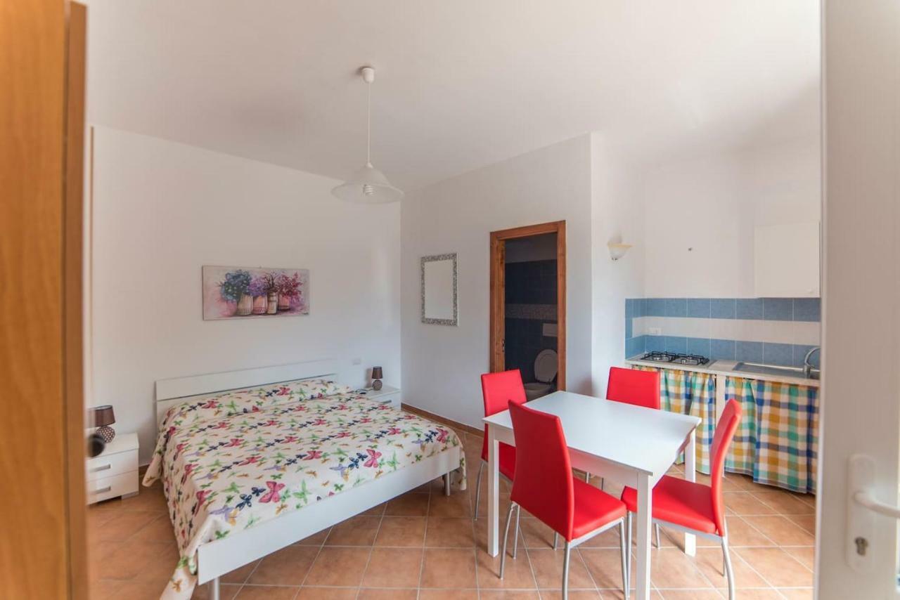 גלטונה Alloggi In Villa Potenza A Pochi Minuti Da Gallipoli מראה חיצוני תמונה